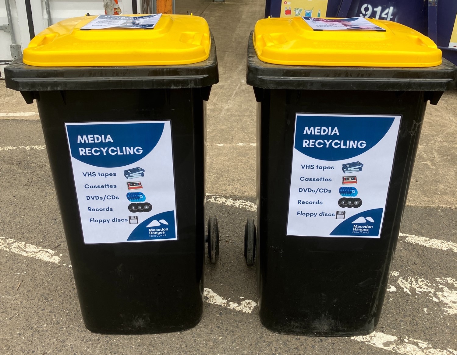 Media recycling bins