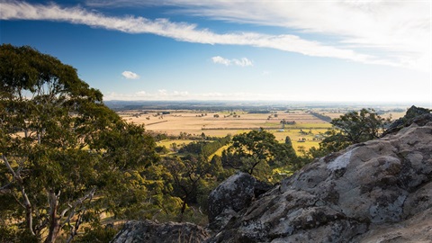 Hanging-Rock-Background-View-From-Top-2.jpg